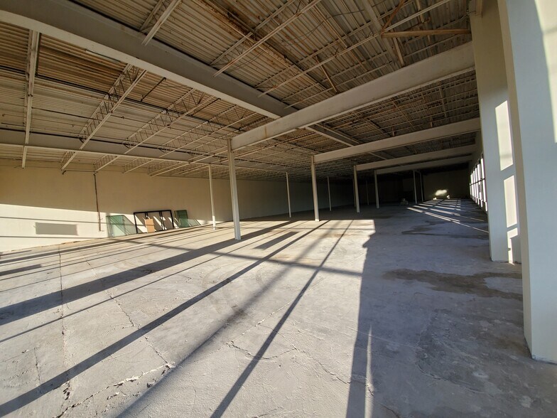 More Photos Of 1740-1742 Stefko Blvd, Bethlehem Freestanding For Lease