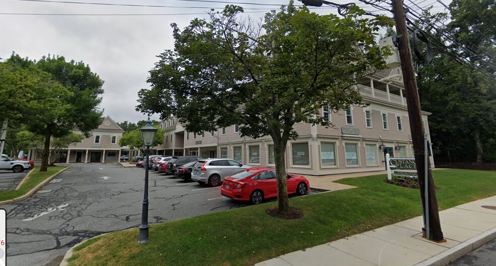 More Photos Of 74-76 Bedford St, Lexington Office For Lease