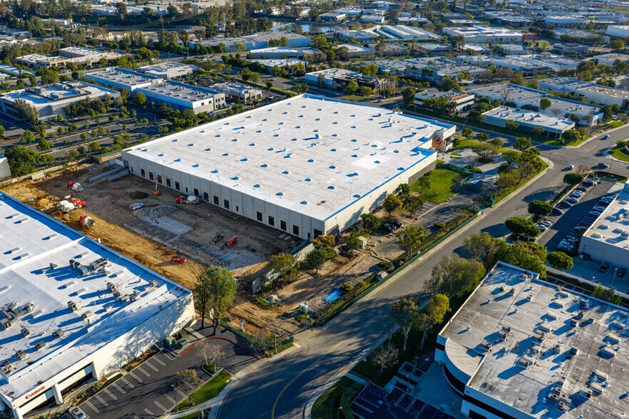 Primary Photo Of 5 Marconi, Irvine Manufacturing For Lease