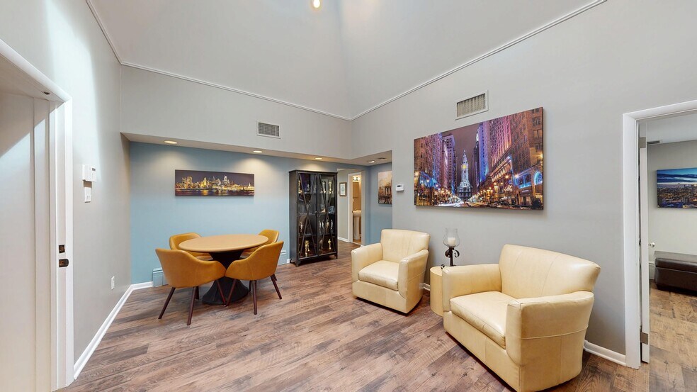 More Photos Of 172 Tuckerton Rd, Medford Office For Sale