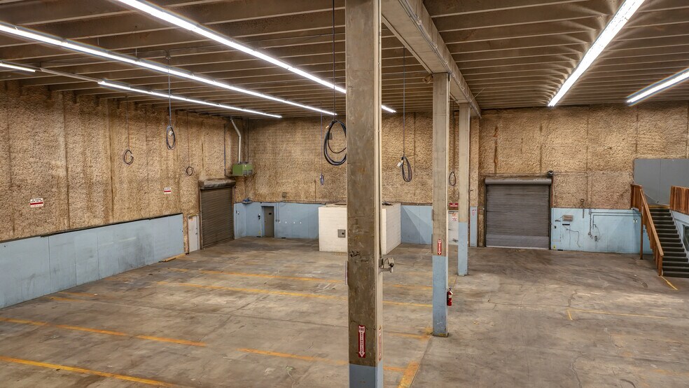 More Photos Of 675 Elkton Dr, Colorado Springs Distribution For Lease