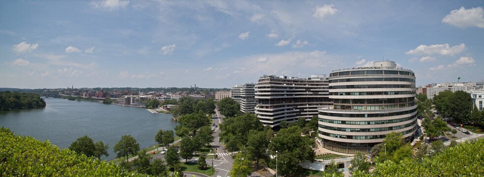 Primary Photo Of 600 New Hampshire Ave NW, Washington Office For Sale