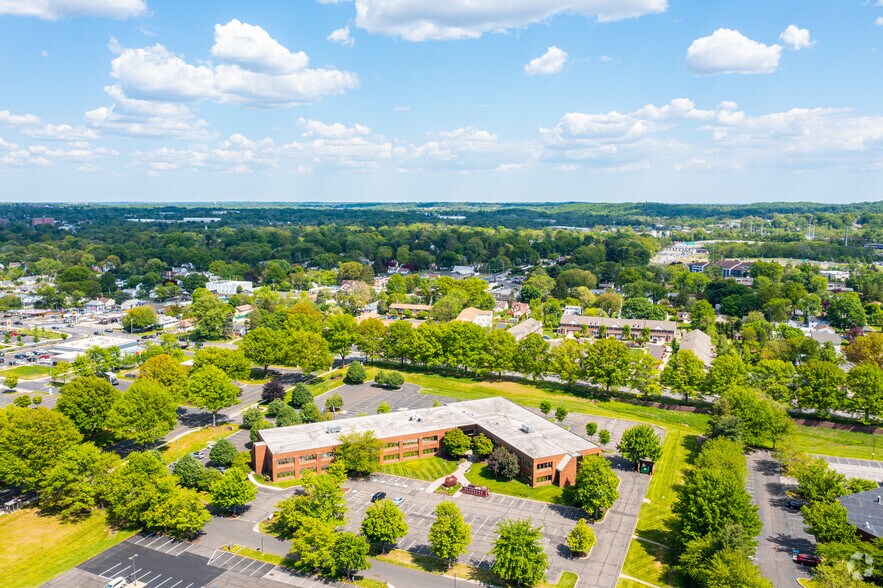 More Photos Of 101 Gibraltar Rd, Horsham Township Office For Lease