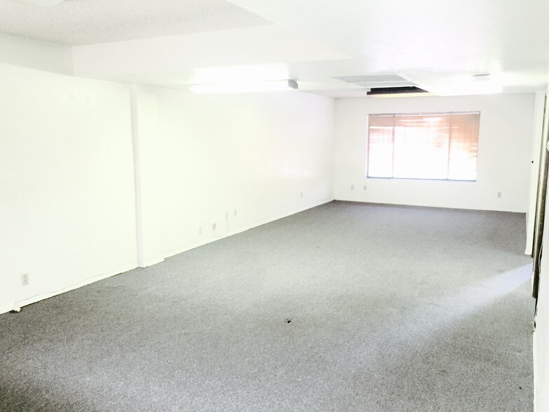 More Photos Of 3335 N 16th St, Phoenix Loft Creative Space For Lease