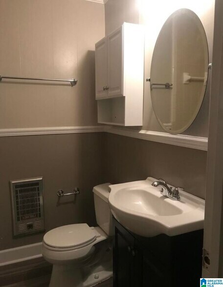 More Photos Of 1120 Stewart St, Oxford Apartments For Sale