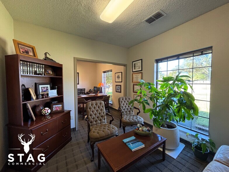 More Photos Of 701 Carroll Blvd, Denton Loft Creative Space For Lease