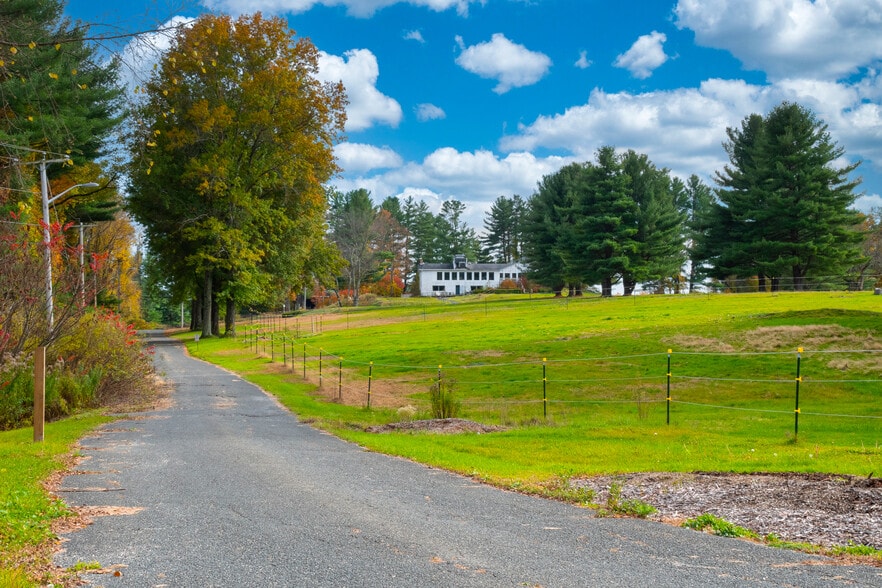 More Photos Of 685 S Egremont Rd, Great Barrington Golf Course Driving Range For Sale