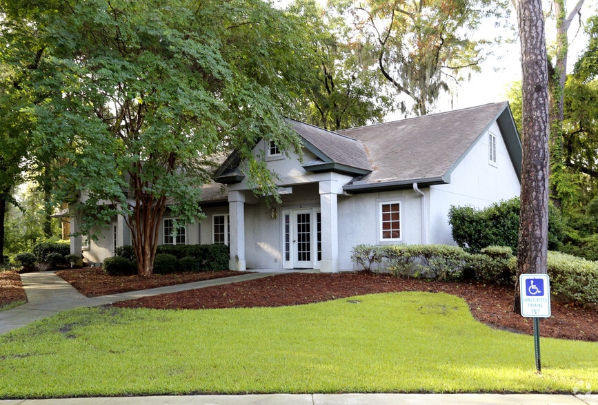 Primary Photo Of 6-8 Professional Village Cir, Ladys Island Office Residential For Sale
