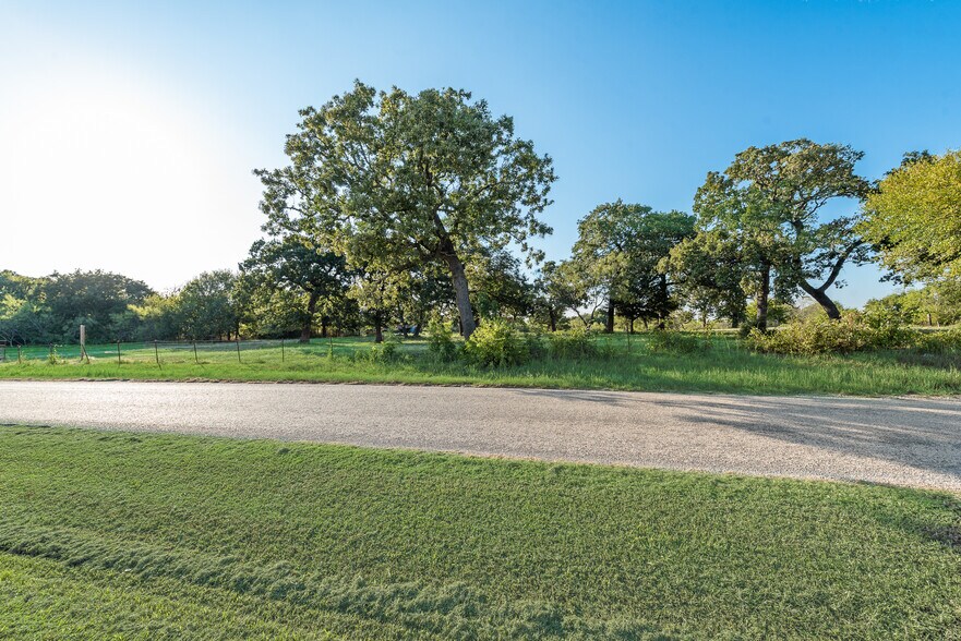 More Photos Of 749 Stacks Rd, Ennis Land For Sale