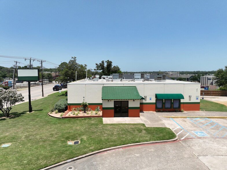 More Photos Of 1224 Precinct Line Rd, Hurst Restaurant For Sale