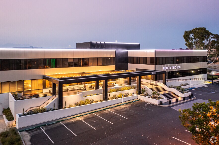 More Photos Of 3111 N Tustin Ave, Orange Office Residential For Lease