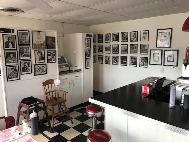 More Photos Of 380 Taunton Ave, East Providence Restaurant For Sale