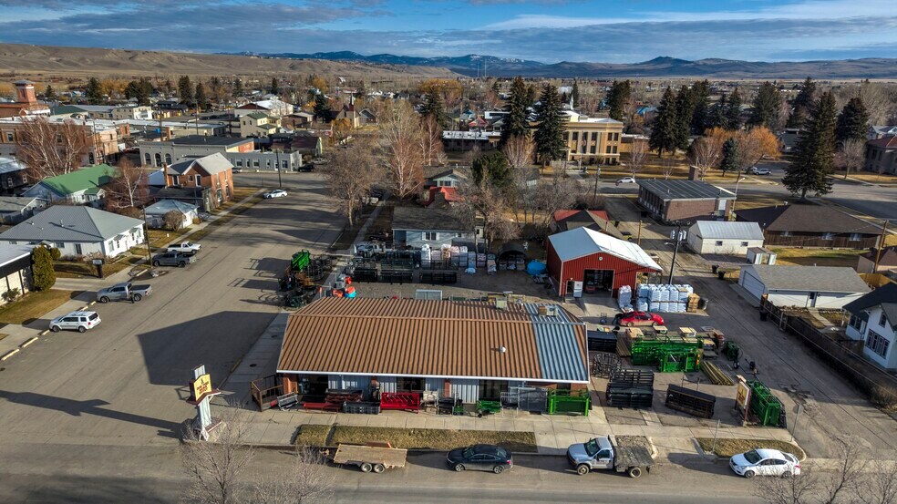 More Photos Of 401 Milwaukee Ave, Deer Lodge Office For Sale