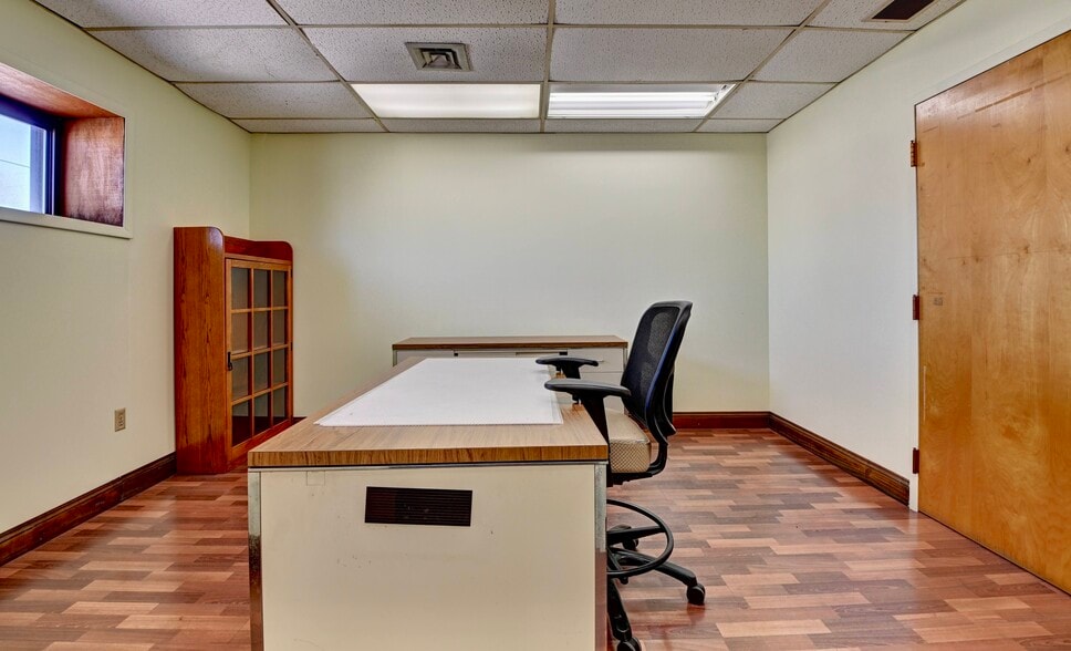 More Photos Of 96 E Miller Ave, Akron Manufacturing For Sale