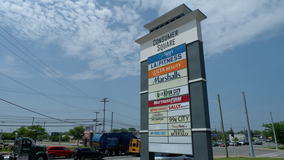 More Photos Of 3735 Union Rd, Cheektowaga General Retail For Lease