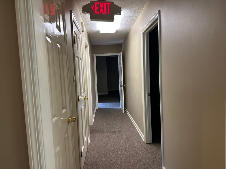 More Photos Of 3643-D Walton Way Ext, Augusta Medical For Lease