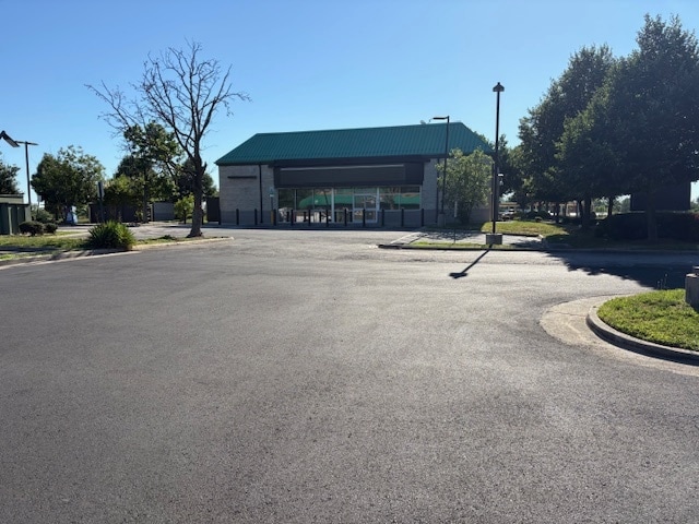 Primary Photo Of 14400 Gideon Dr, Woodbridge Freestanding For Lease
