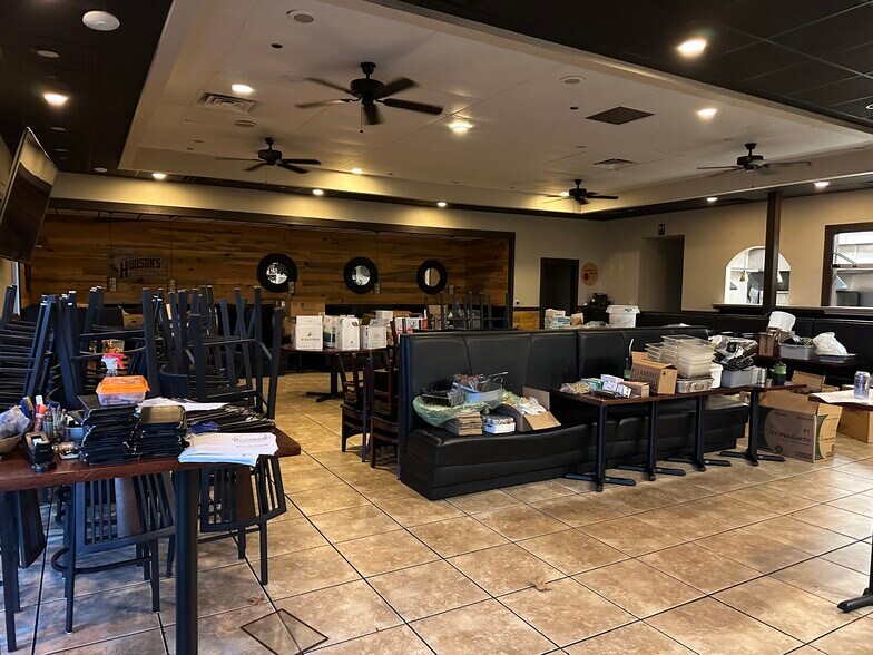 More Photos Of 2760 Esplanade Ave, Chico Freestanding For Lease