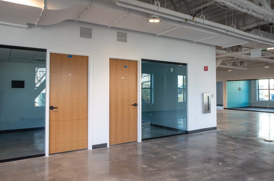 More Photos Of 12 Mountfort St, Portland Office For Lease
