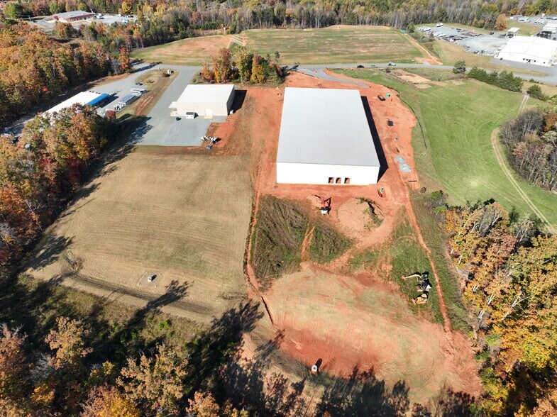 More Photos Of Ewing Drive, Rustburg Warehouse For Sale