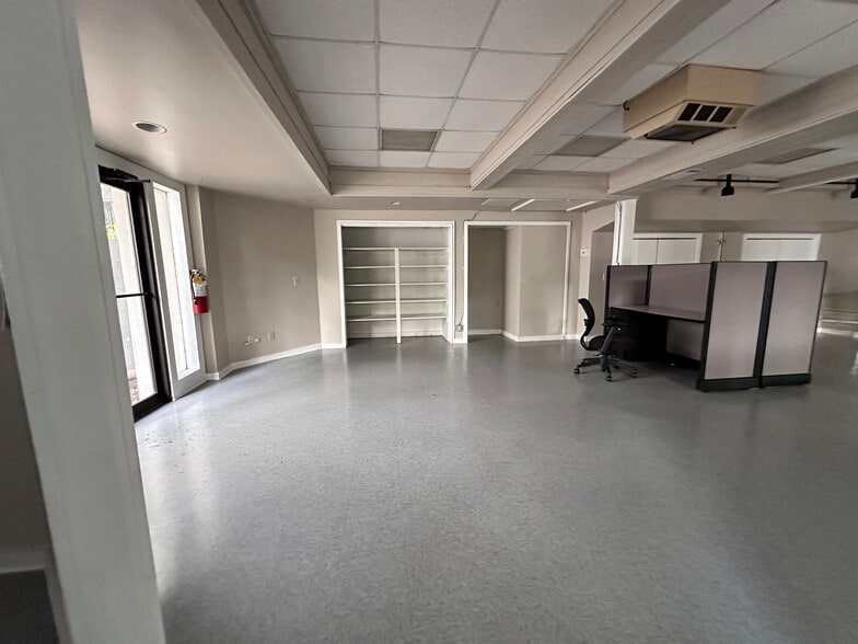 More Photos Of 1977 N Park Pl SE, Atlanta Office For Sale