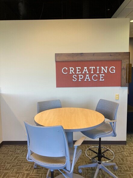 More Photos Of 9645 Lincolnway Ln, Frankfort Storefront Retail Office For Lease