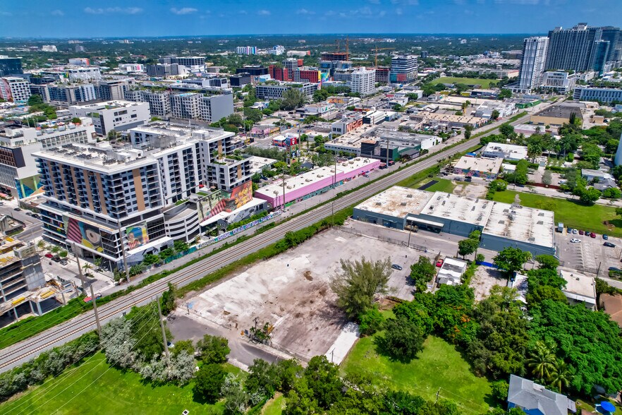 Primary Photo Of 49 NE 22nd St, Miami Land For Sale