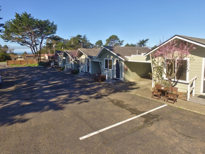 More Photos Of 18725 N Highway 1, Fort Bragg Hotel For Sale