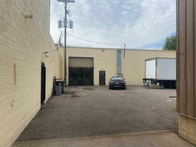 More Photos Of 12811-12841 Hillview St, Detroit Warehouse For Lease