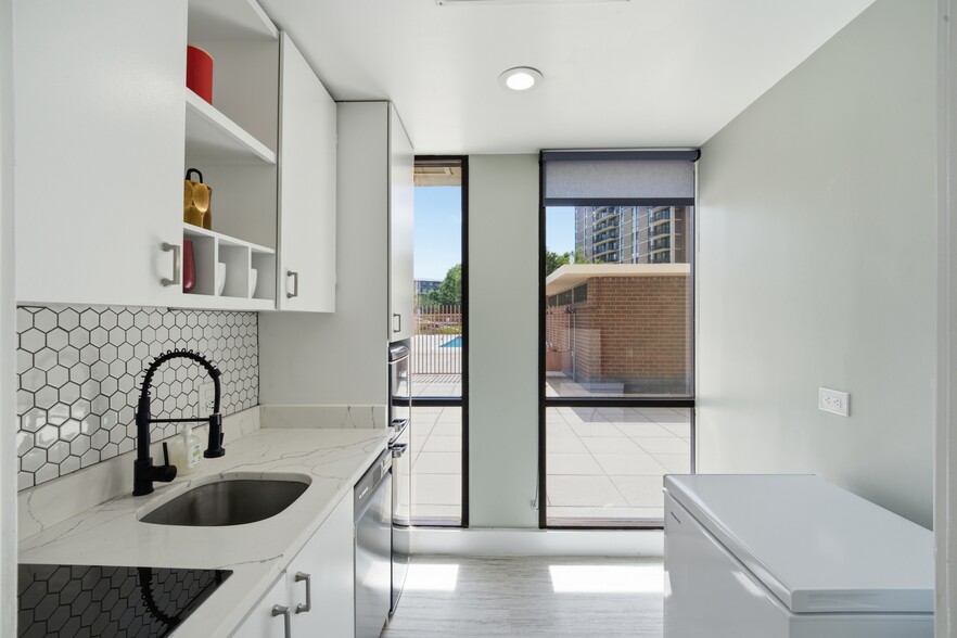 More Photos Of 6800 Fleetwood Rd, McLean Apartments For Sale