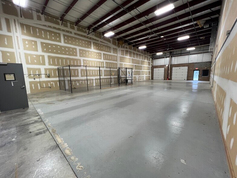 More Photos Of 19 Shea Way, Newark Light Manufacturing For Lease