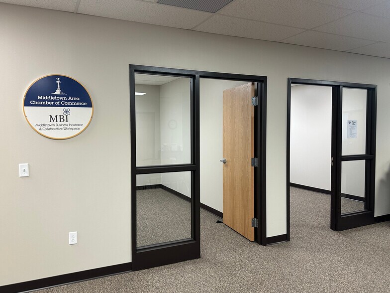 More Photos Of 651 N Broad St, Middletown Office For Lease