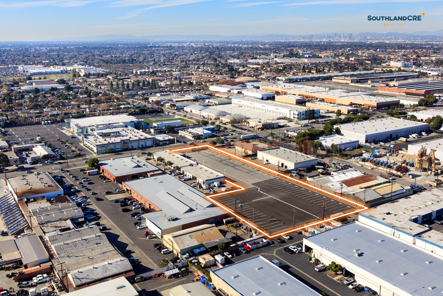 Primary Photo Of 12122 Woodruff Ave, Downey Land For Lease