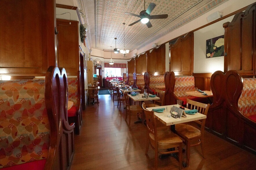 More Photos Of 328 S Main St, Ann Arbor Restaurant For Lease