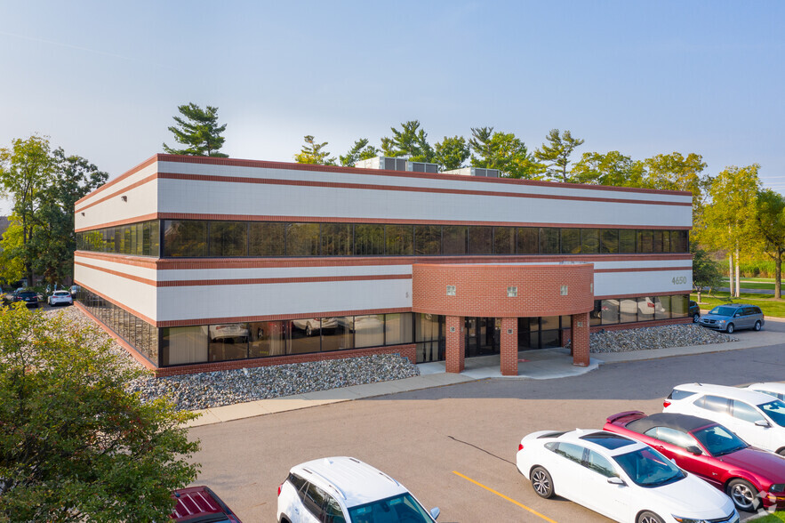 Primary Photo Of 4650 S Hagadorn Rd, East Lansing Office For Lease