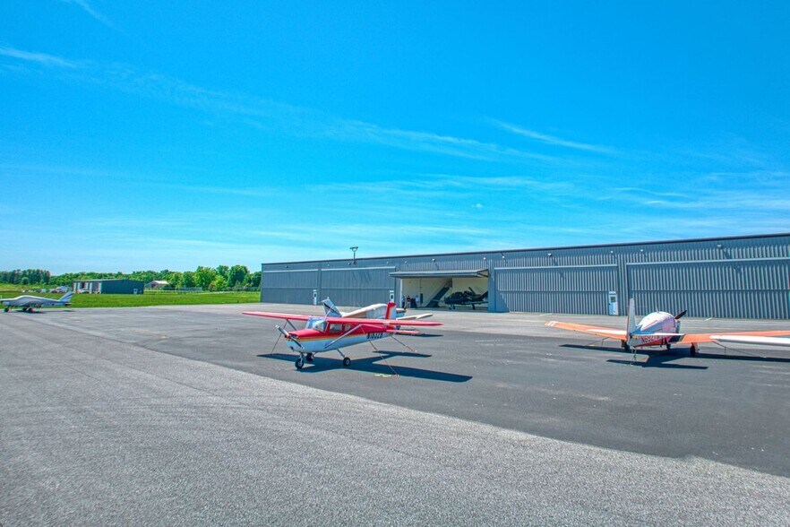 More Photos Of 741 Airport Rd, Winchester Airplane Hangar For Sale