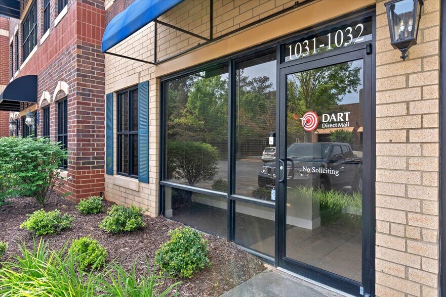 More Photos Of 1880 W Oak Pky, Marietta Light Distribution For Lease