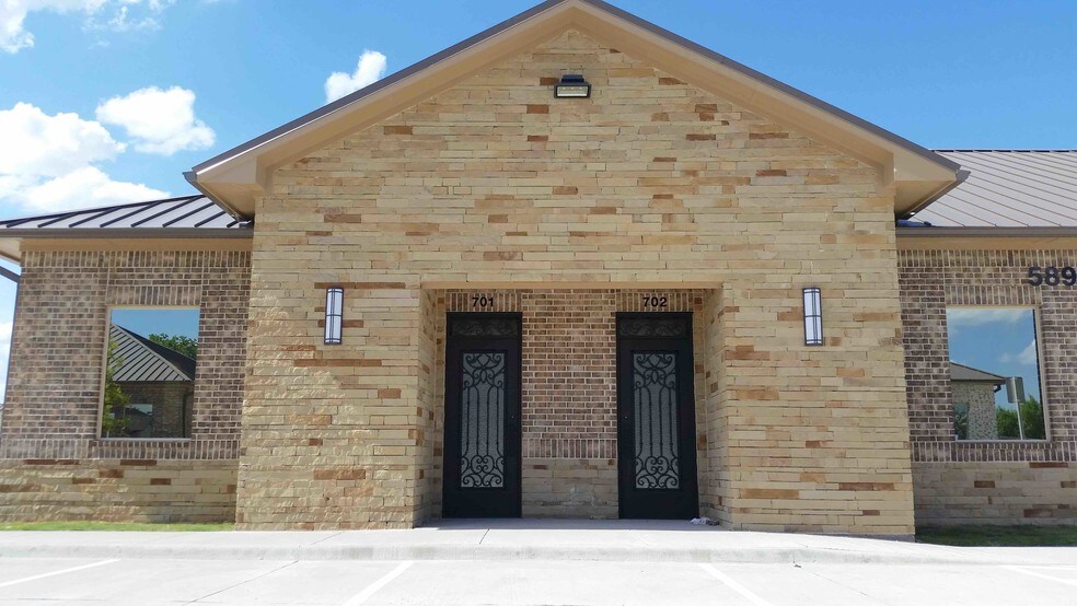 Primary Photo Of 5899 Preston Rd, Frisco Unknown For Lease