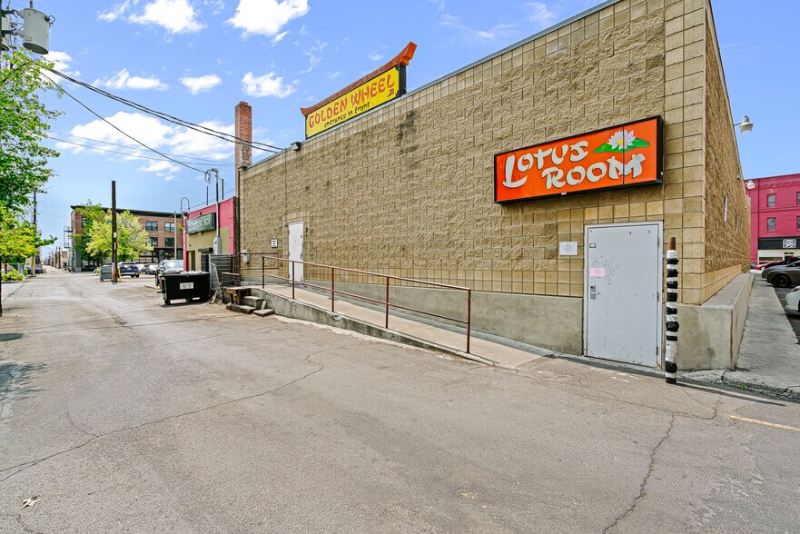 More Photos Of 9 S 1st St, Yakima Restaurant For Sale