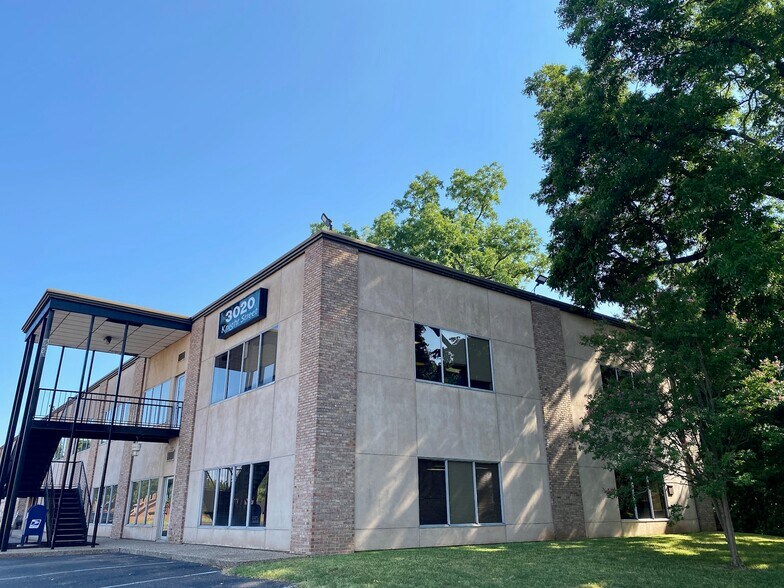 More Photos Of 3020 Knight St, Shreveport Loft Creative Space For Lease