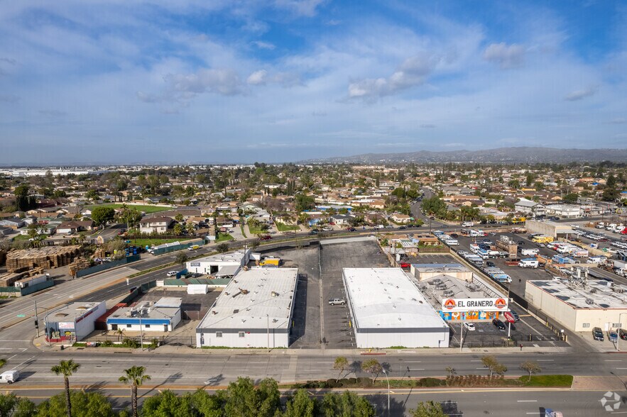 More Photos Of 13259-13265 Imperial Hwy, Whittier Warehouse For Lease