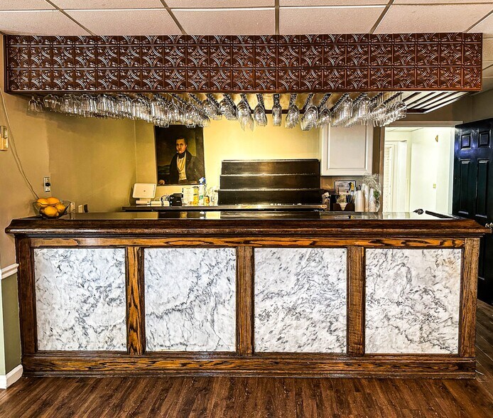 More Photos Of 2517 Main Rd, Dedham Hotel For Sale