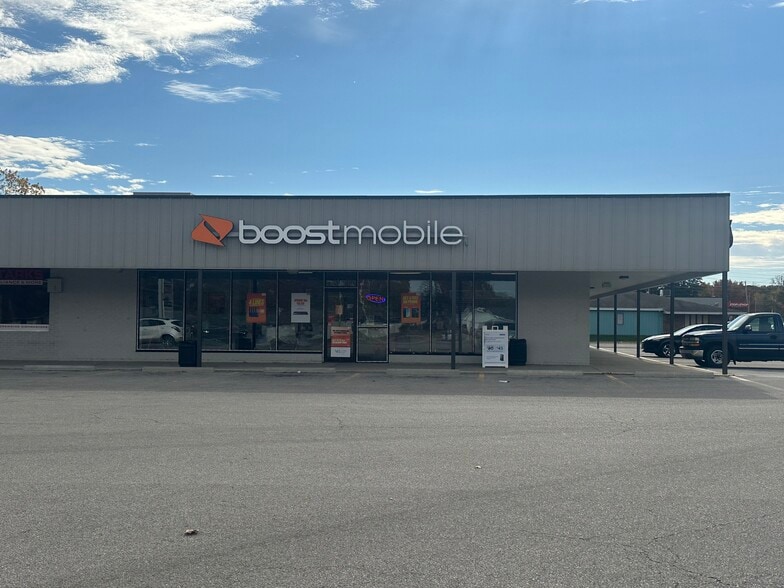 More Photos Of 3200 E Paulding Rd, Fort Wayne Unknown For Lease