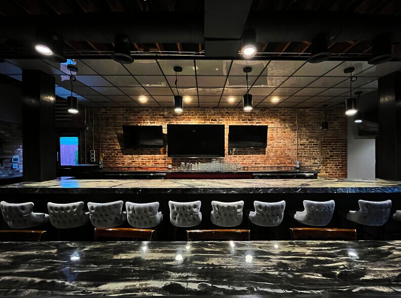 More Photos Of , Sacramento General Retail For Sale
