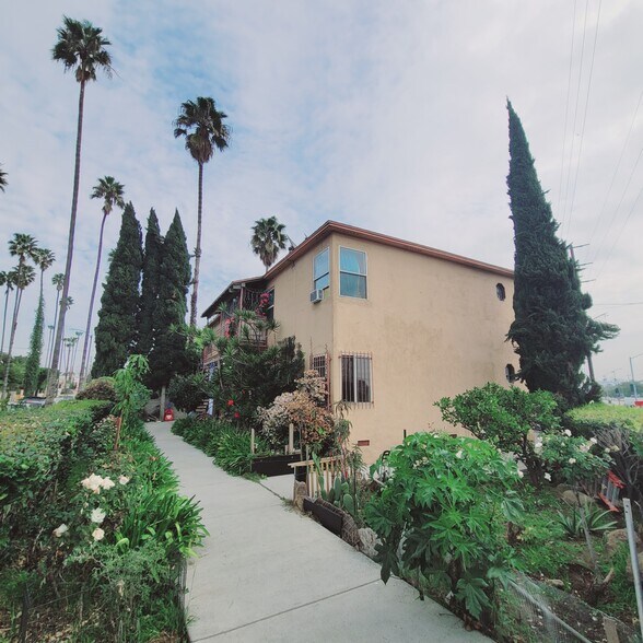 More Photos Of 1516 S Mansfield Ave, Los Angeles Apartments For Sale