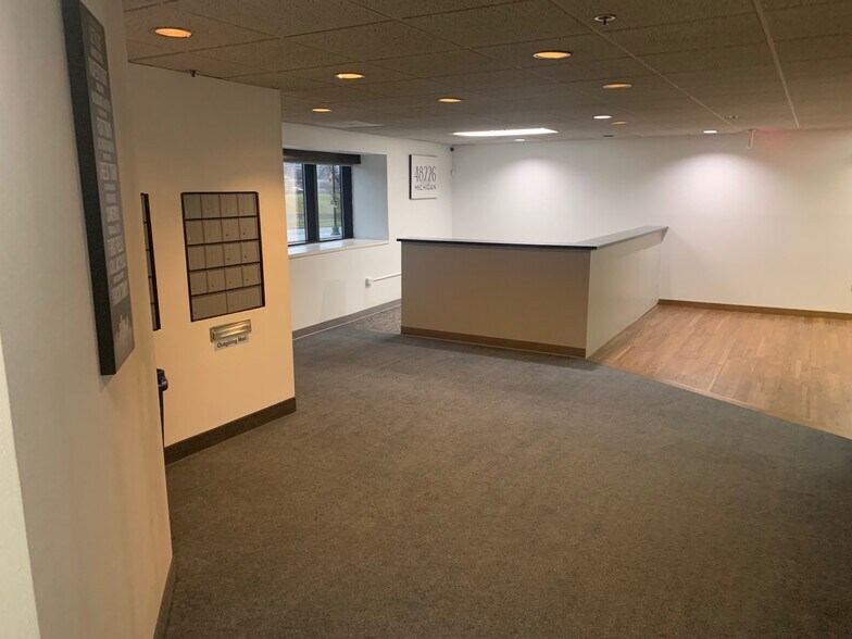 More Photos Of 600 Woodbridge St, Detroit Office For Lease