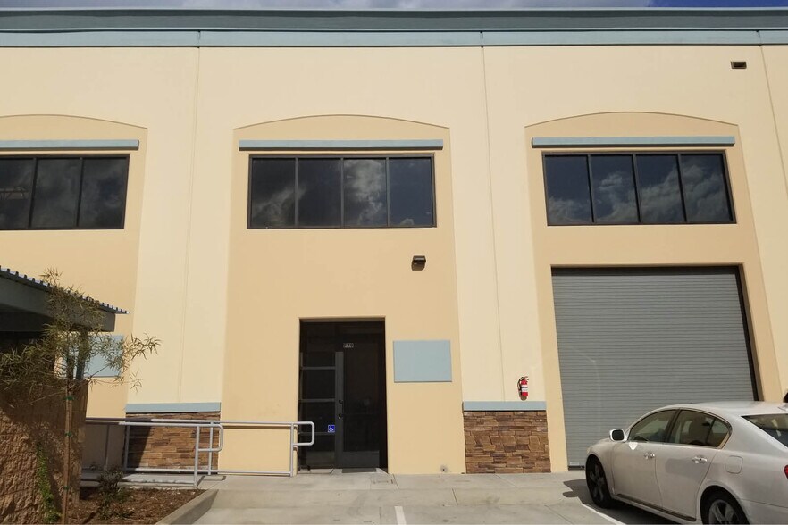 More Photos Of 1773 W San Bernardino Rd, West Covina Unknown For Lease