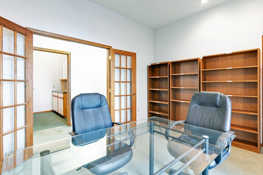 More Photos Of 3120 Collins Ferry Rd, Morgantown Medical For Sale