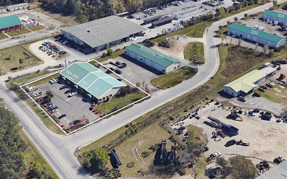 More Photos Of 7178 Cross County Rd, Charleston Showroom For Lease