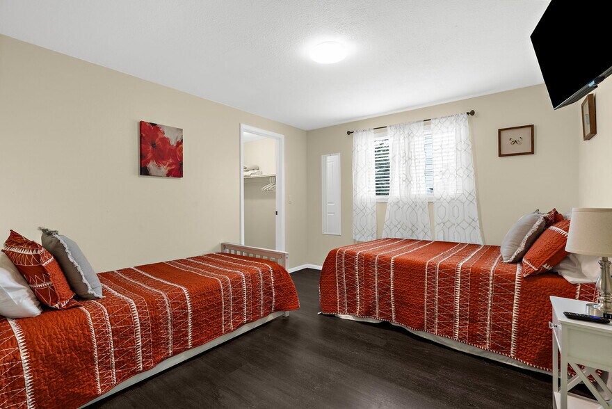 More Photos Of 22226 Sr 64, Bradenton Specialty For Sale